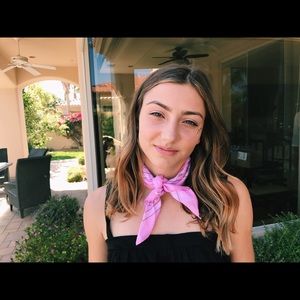 Meet your Posher, Marlia